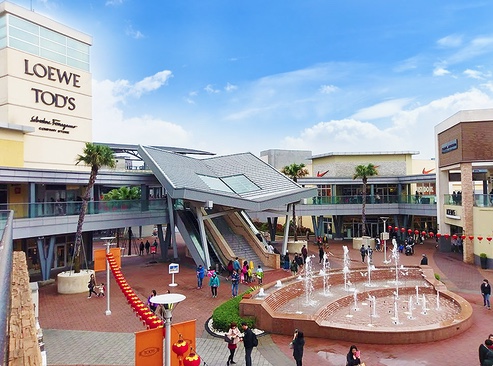 Gloria Outlet